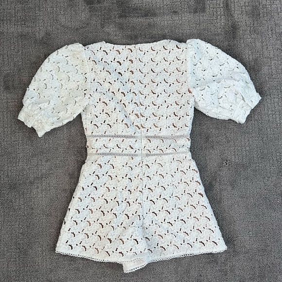 Michael Kors White Lace Floral Hemp Romper - Picture 6 of 7